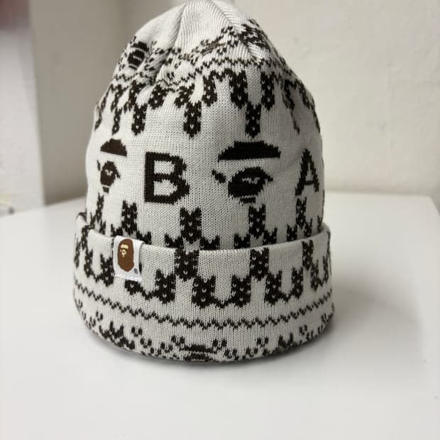 새상품!!!—— 베이프 노르딕 비니