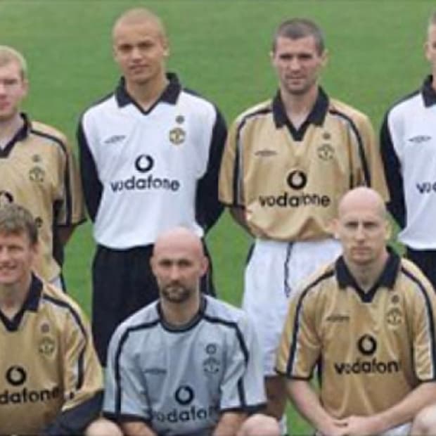 [L] 엄브로 맨유 01-02 어웨이 100주년 노마킹 유니폼