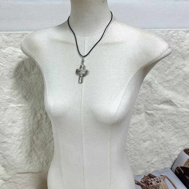 빈티지 와이어랩핑 십자가 목걸이