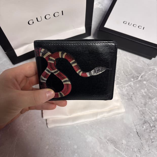 [풀구성/보증서] 구찌 킹스네이크 가죽 반지갑