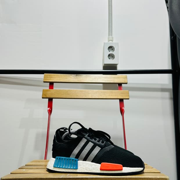 230) 아디다스 운동화 여성 여자 신발 NMD R1 블랙