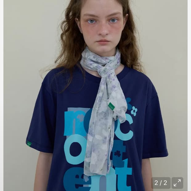 노컨텐츠 로맨틱 플라워 스카프 화이트