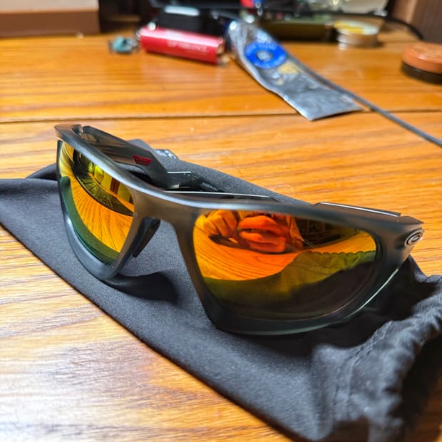 오클리 라테랄리스 올리브