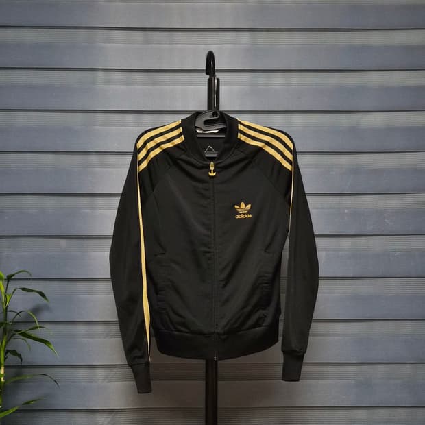 (희귀템)아디다스 검금 파이어버드 트랙탑 져지xs~s