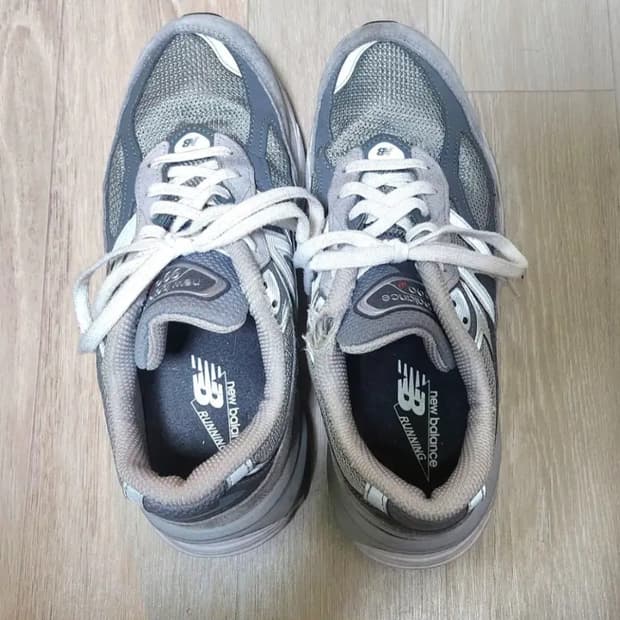 뉴발 뉴발란스 990v6 260