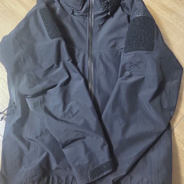 아크테릭스 리프 알파 자켓 젠2 블랙