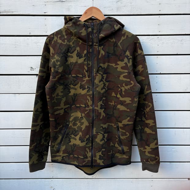 Nike 나이키 테크팩 카모 후드집업