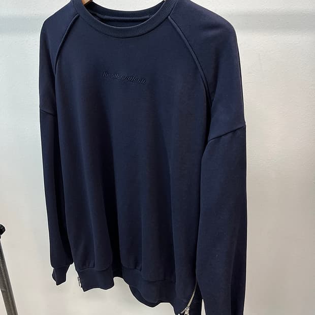 105) 준지 네이비 자수 오버 맨투맨 