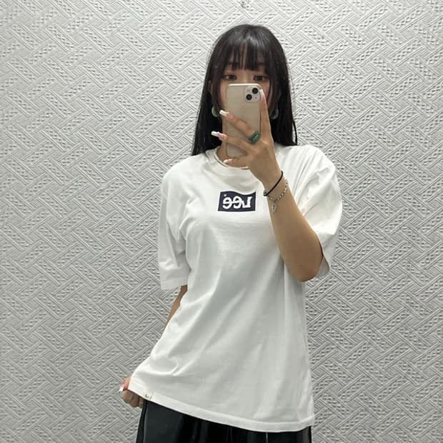 LEE 빈티지 모던 캐주얼 미니멀 박스로고 반팔티 M C13755