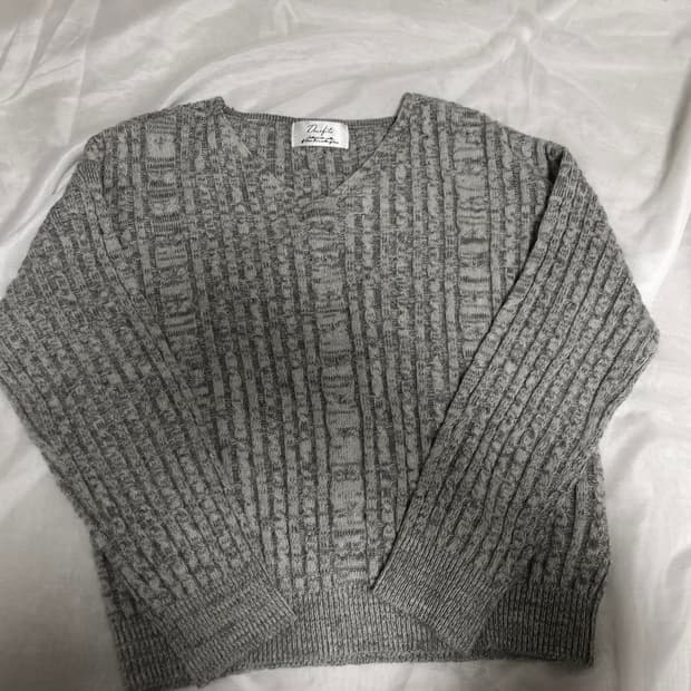 데일리 그레이 니트