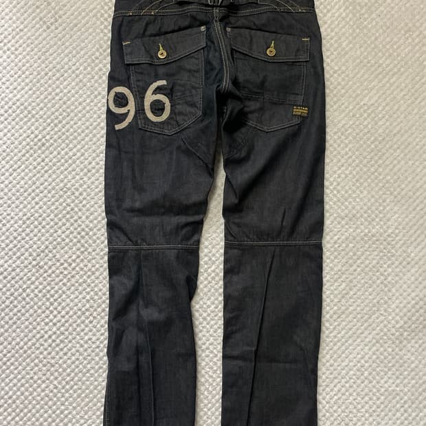 [31X32] G-STAR RAW 웨스턴 무드 신치백 바이커 데님 팬츠