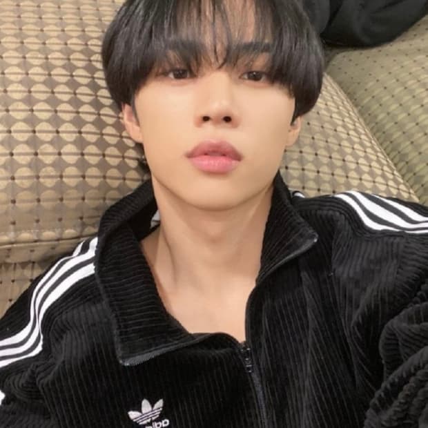 아디다스 코듀로이 파이어버드 삼선 트랙 집업