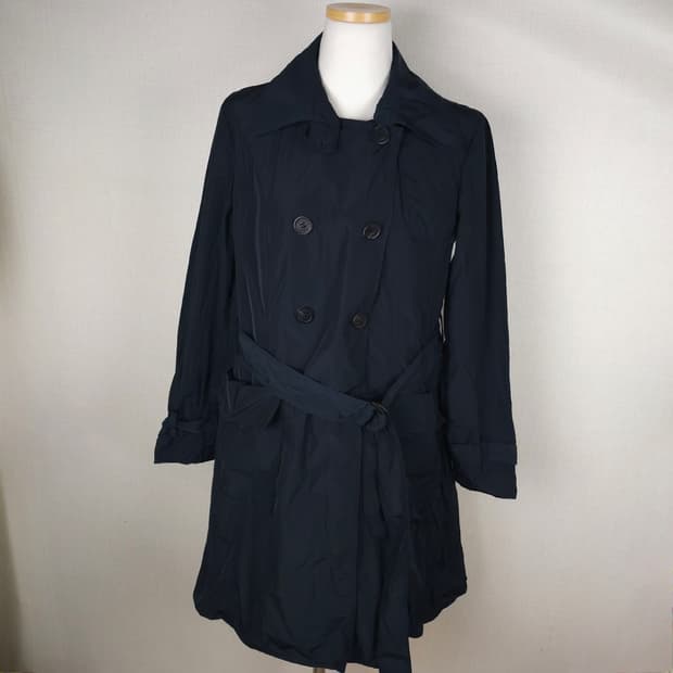 엠포리오 아르마니 트렌치코트 여성55사이즈 