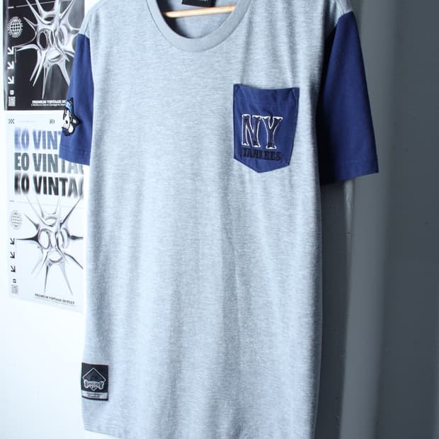 (XL) MLB 엠엘비 반팔 티셔츠 뉴욕양키즈 그레이 한정판-H30203