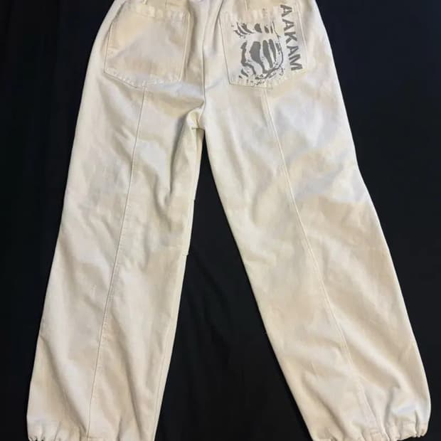 아캄 화이트 팬츠 aakam
