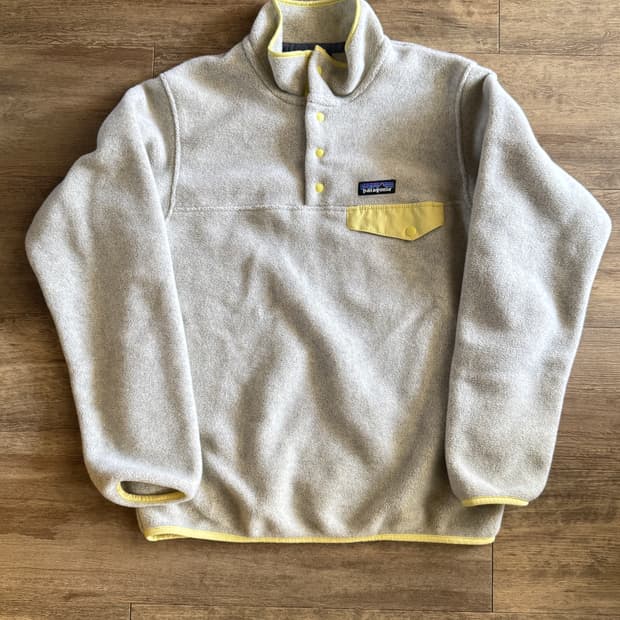 파타고니아 라이트웨이트 신칠라 스냅T 플리스 풀오버 우먼스 S