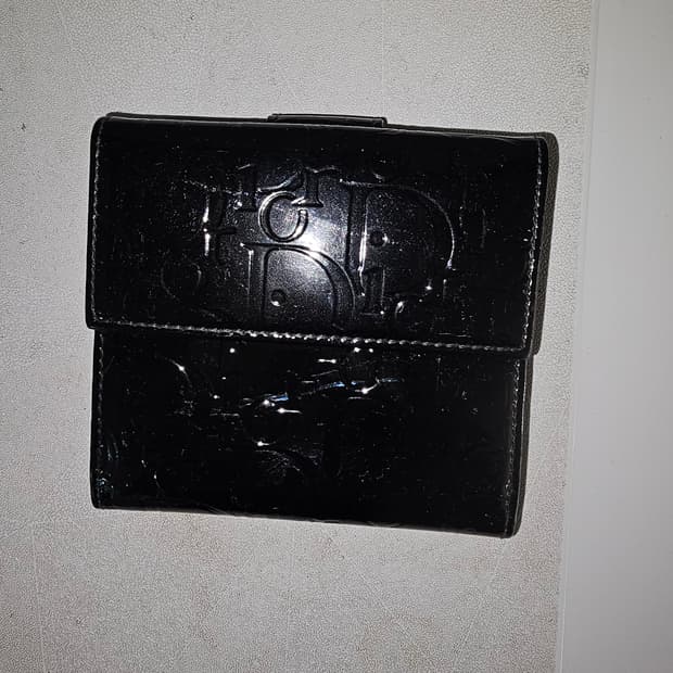 크리스찬 디올 페이던트 반지갑