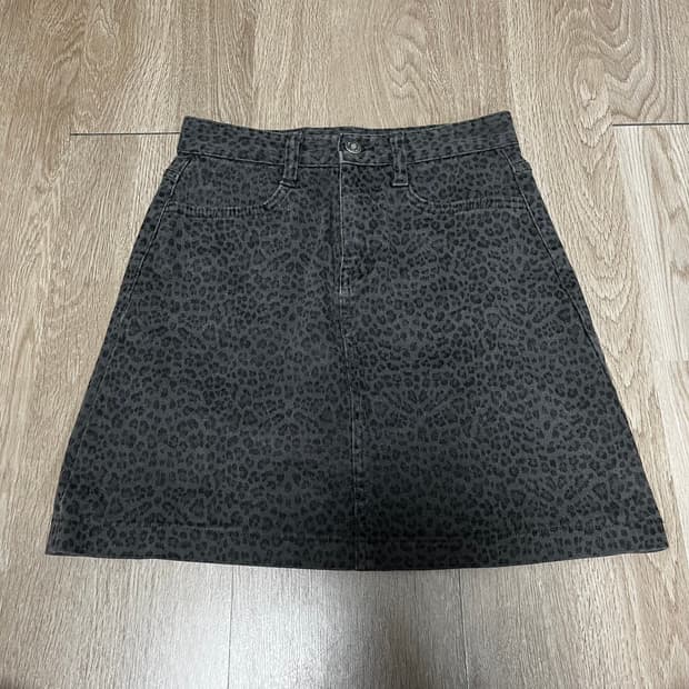 블랙업 호피 미니스커트 그레이 S