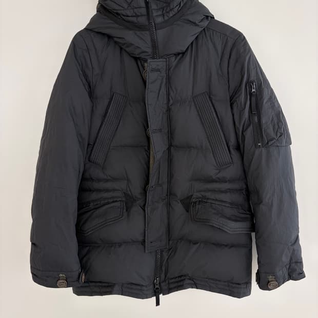 인터메조 블랙 후드 패딩