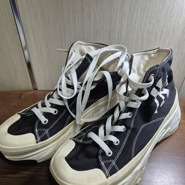 MLB 청키 하이탑 스니커즈 블랙 270