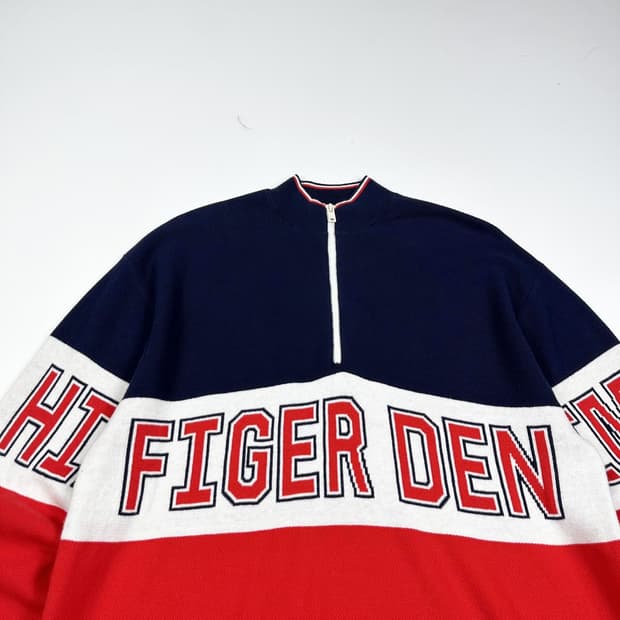 타미힐피거 플래그 배색 반집업 니트 (실측 XL)