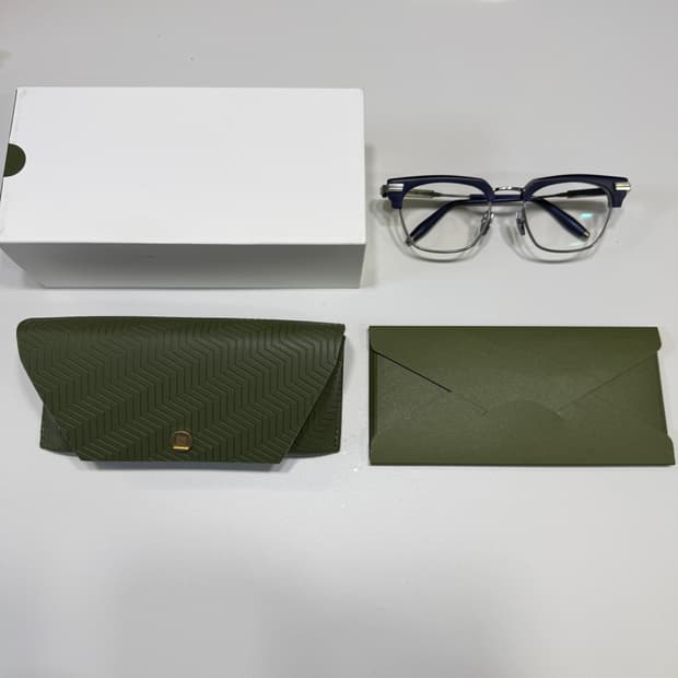 아코니 허블 하금테 안경