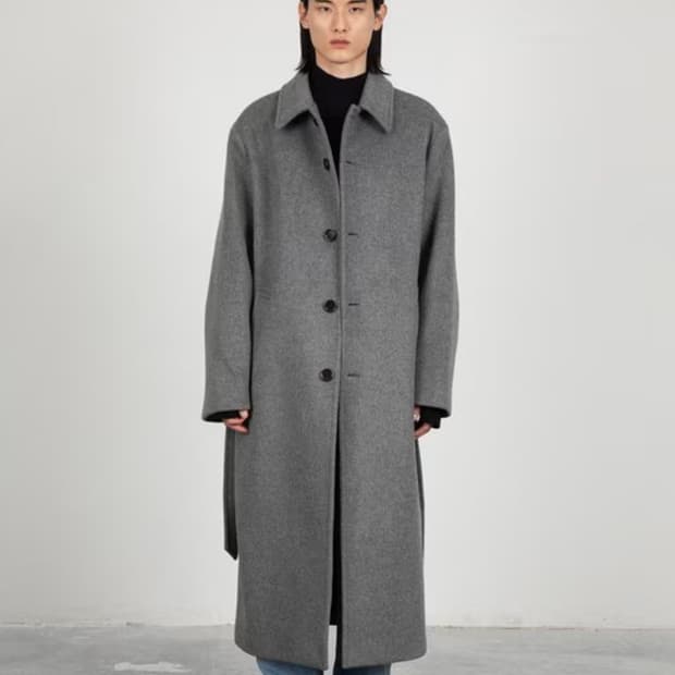 아모멘토23fw 코트 L사이즈