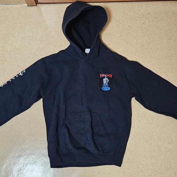 트레셔×챌린저 후드티