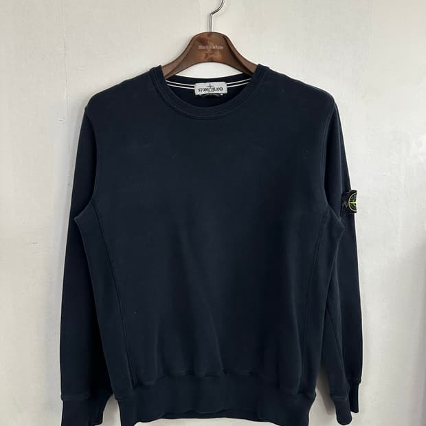 스톤아일랜드 맨투맨 M(90-95)정품