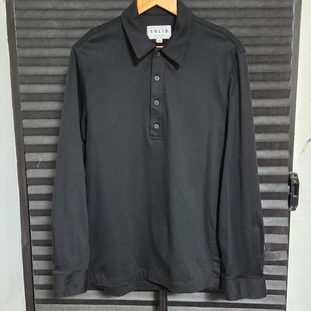 (정품) [솔리드옴므] 백 메탈 스퀘어 로고 카라 셔츠 | 00145