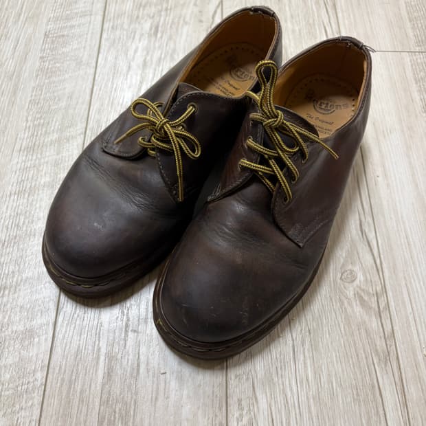 닥터마틴 1461 3홀 크레이지홀스 250 