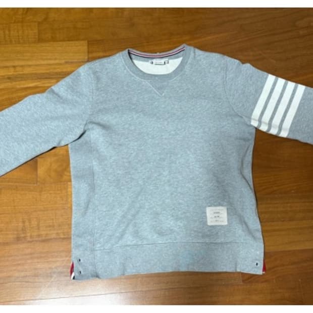 톰브라운 맨투맨 3