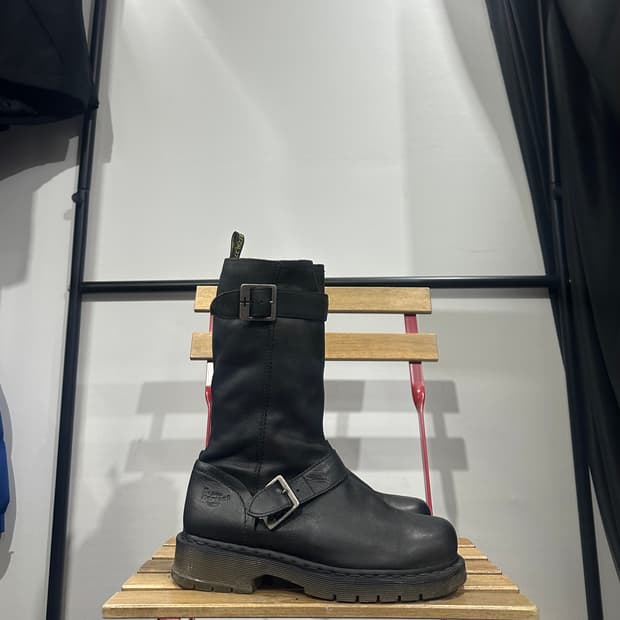 UK8) 270-275 닥터마틴 부츠 남성 남자 워커 엔지니어 블랙