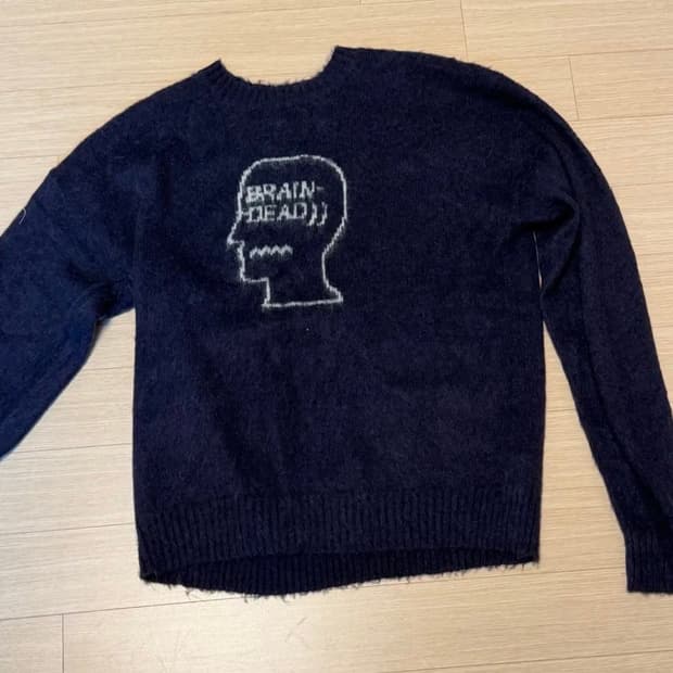 브레인데드 니트 m 사이즈 새제품