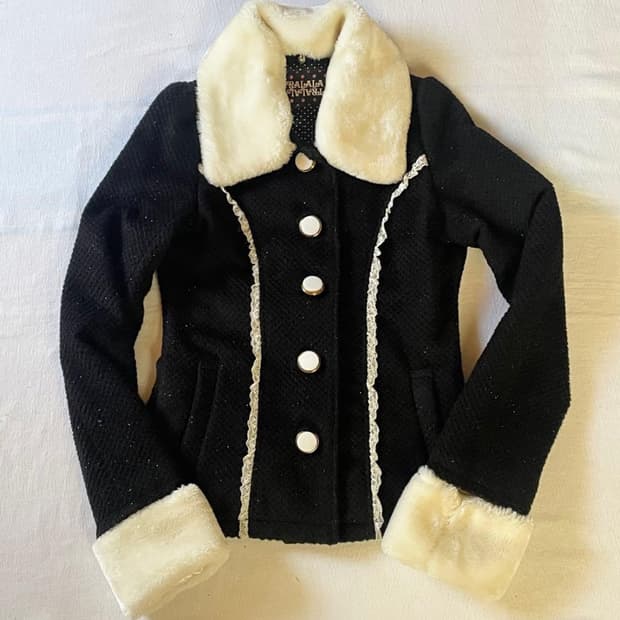 Tralalal) 트랄라라 빅리본 coat
