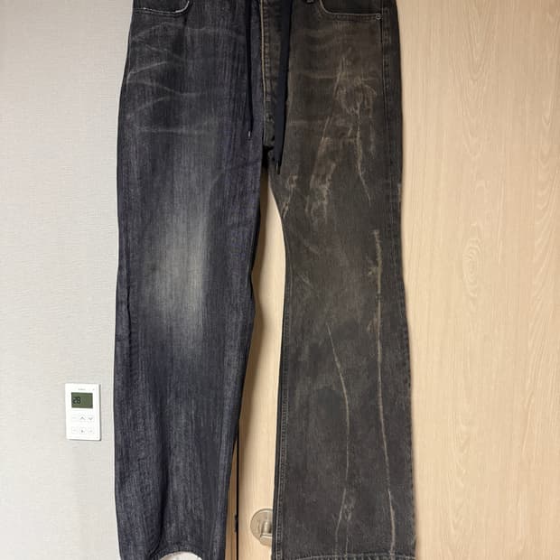 발렌시아가 피프티 피프티 팬츠