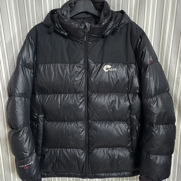 (105) 네파 남성 블랙 후드 구스다운 패딩 점퍼