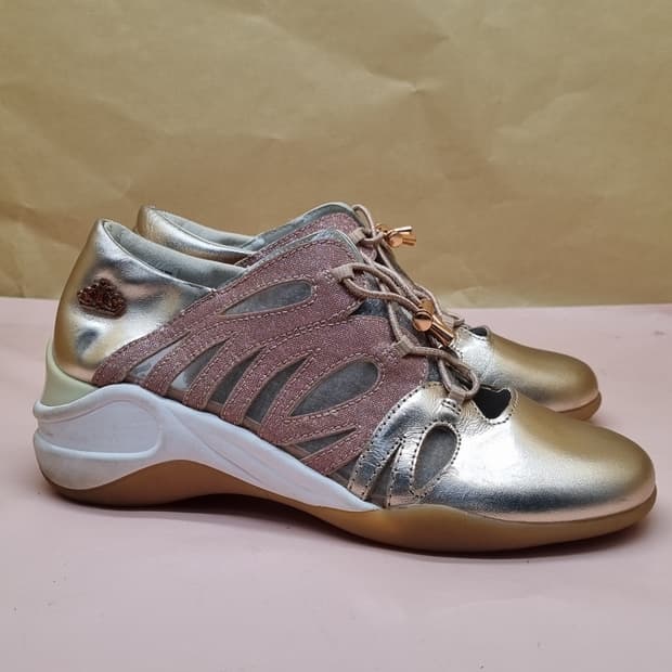 포나리나 썸머 여성스니커즈240 굽5