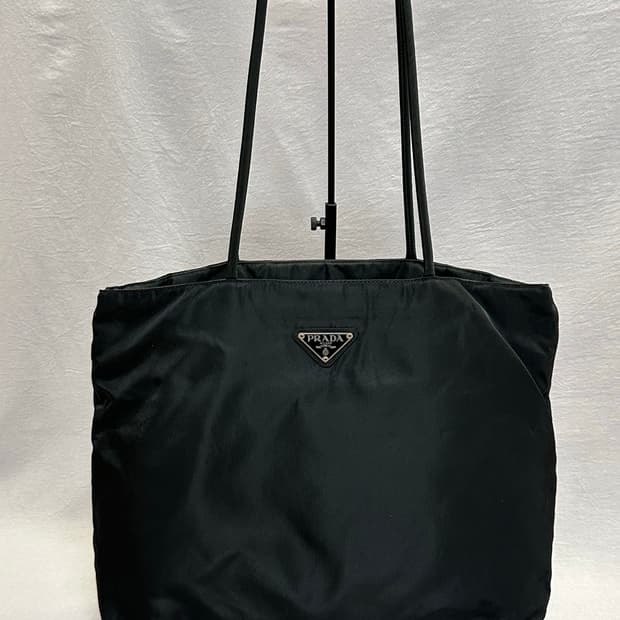 프라다 블랙 토트백 나일론 포코노 숄더백