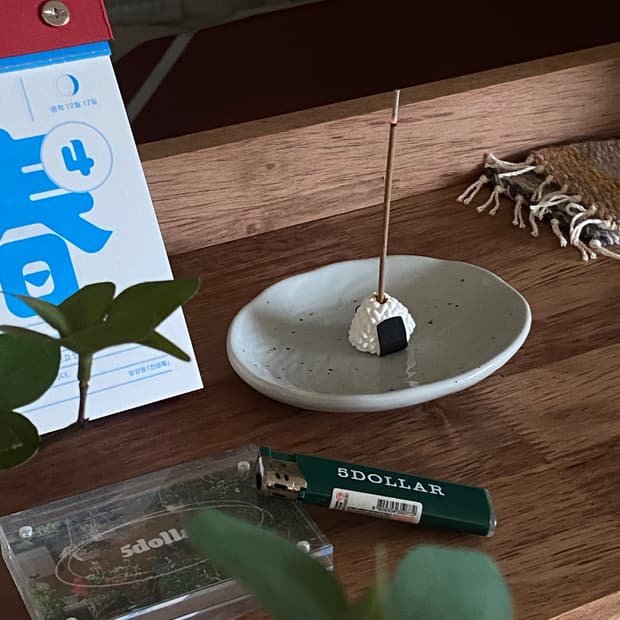 인센스스틱+도자기트레이+삼각김밥홀더+라이타