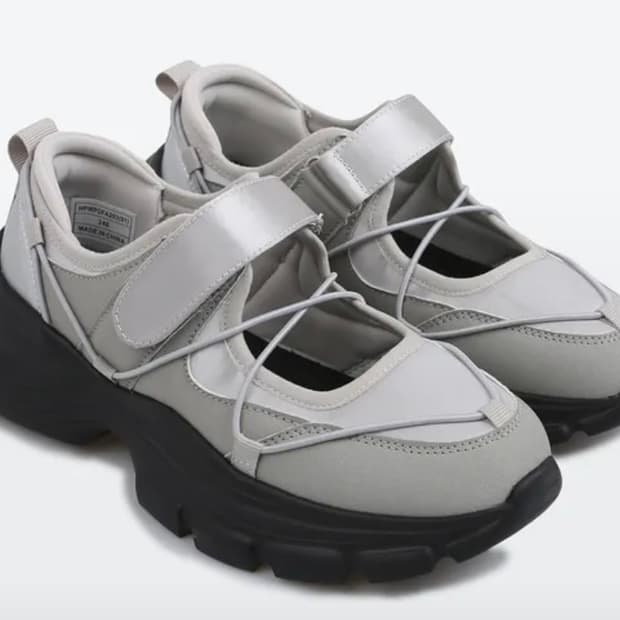 슈펜 메리제인 스니커즈