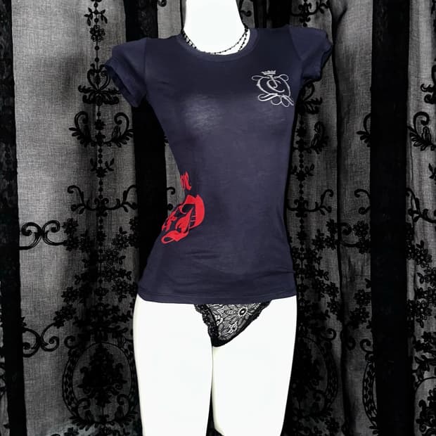navy graphic logo short-sleeved