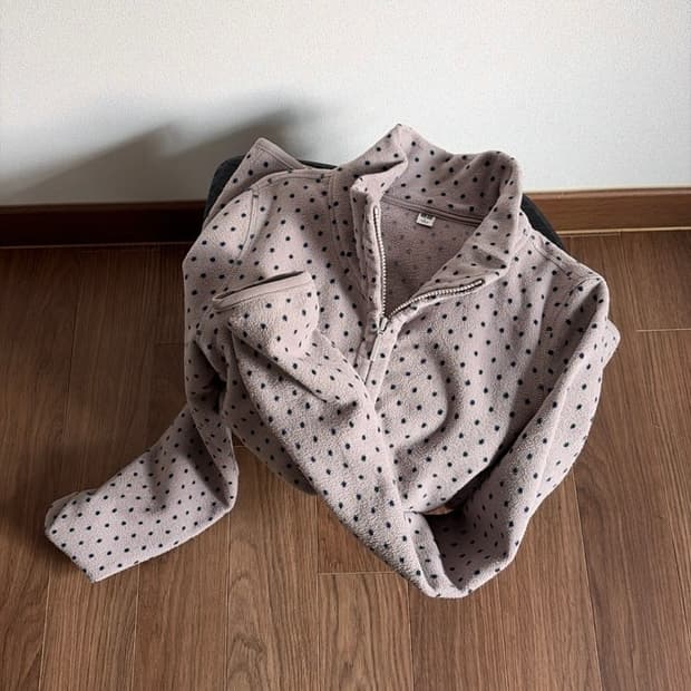 dot patterned zip-up