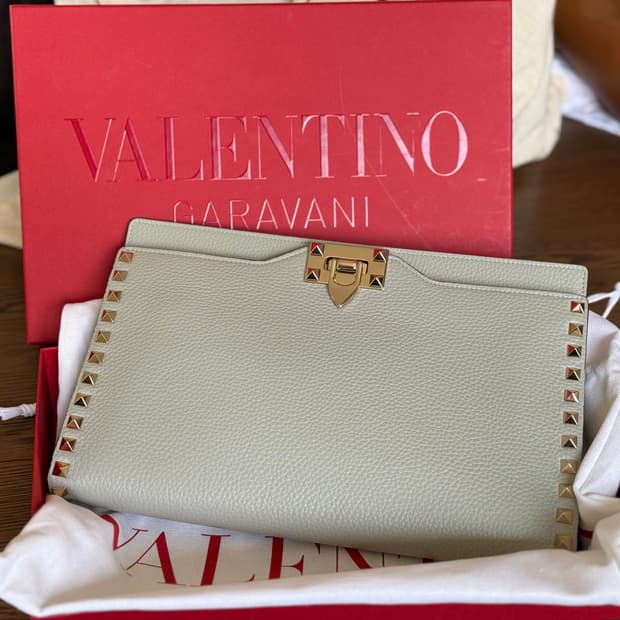 발렌티노 클러치 / 정품 / 새상품