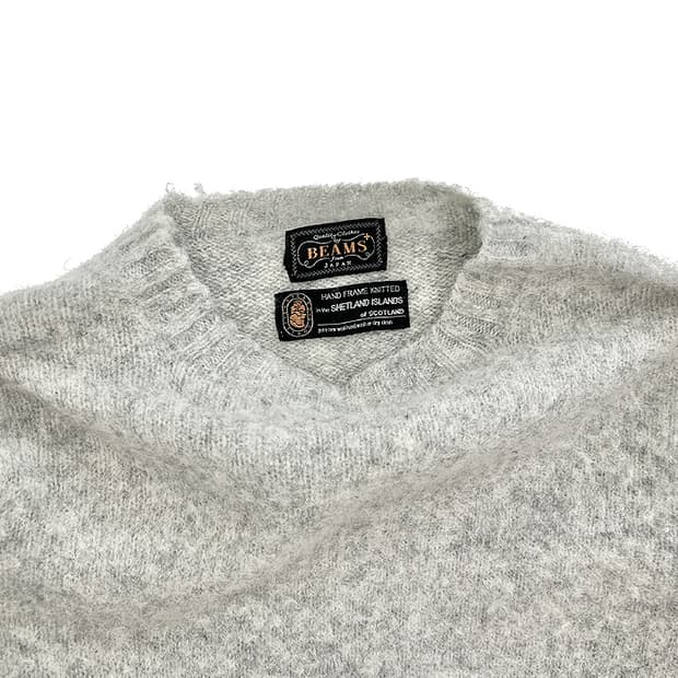 빔즈 플러스 쉐기독 니트