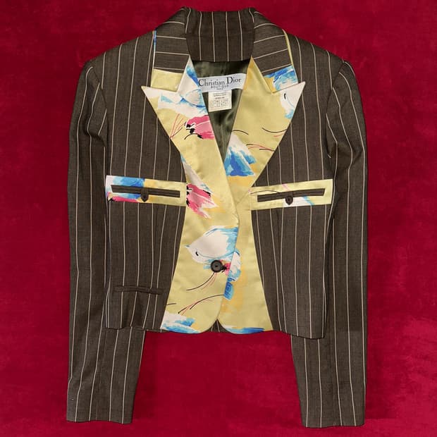 Christian Dior 핀스트라이프 플로럴 테일러드 수트