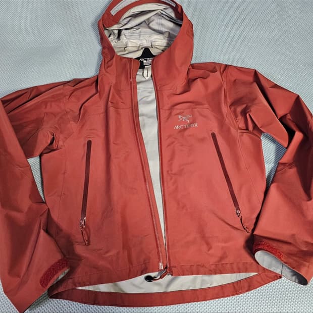 아크테릭스 제타 LT 고어텍스 자켓