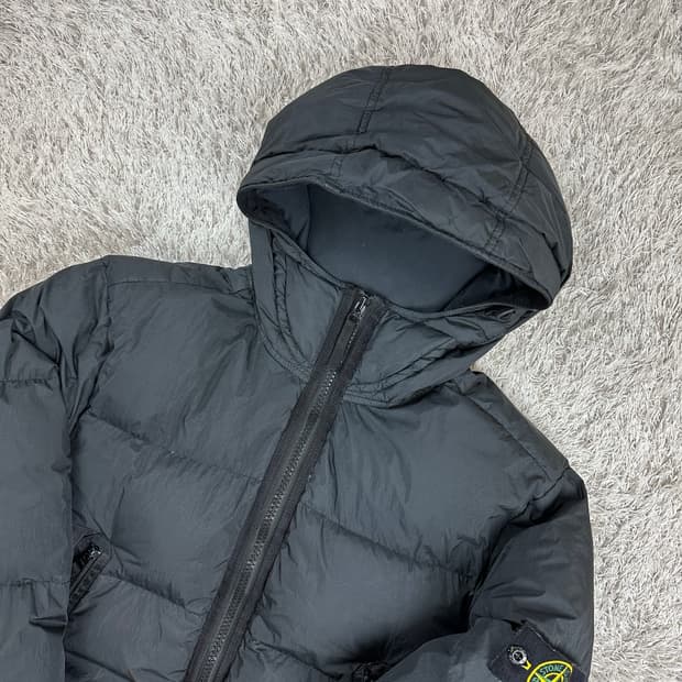 [L] 백화점판 정품 스톤아일랜드 21FW 크링클랩스 후드 패딩