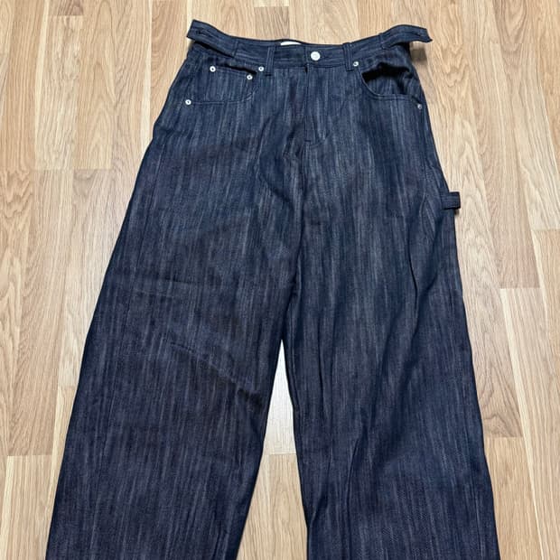 커브드 데님 팬츠