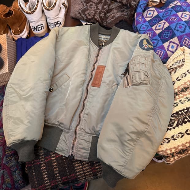 버즈 릭슨 울파일 US AIR FORCE 복각 MA1